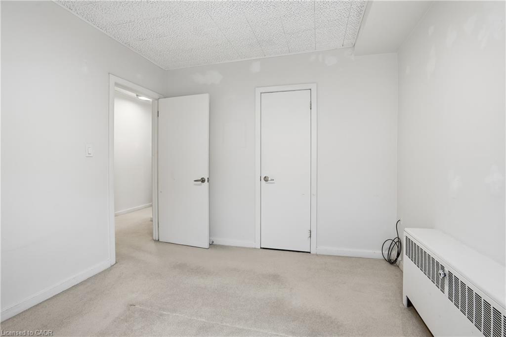 9-4 Robinson Street, Hamilton, ON - Indoor Photo Showing Other Room