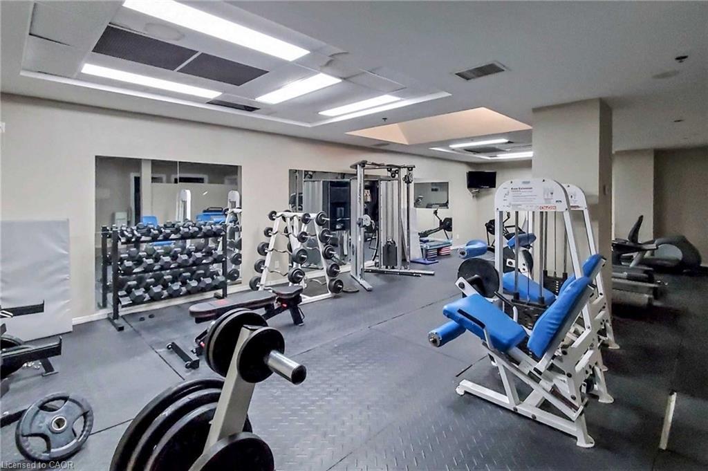 608-135 James Street, Hamilton, ON - Indoor Photo Showing Gym Room
