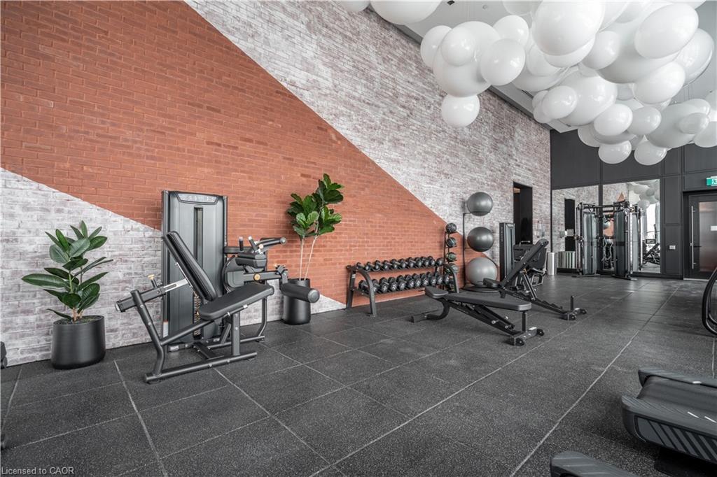 411-3200 William Coltson Avenue, Oakville, ON -