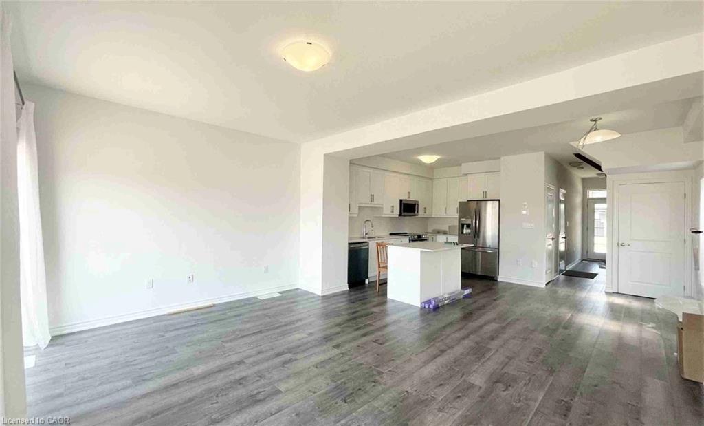 26 Bellhouse Avenue, Brantford, ON - Indoor Photo Showing Other Room