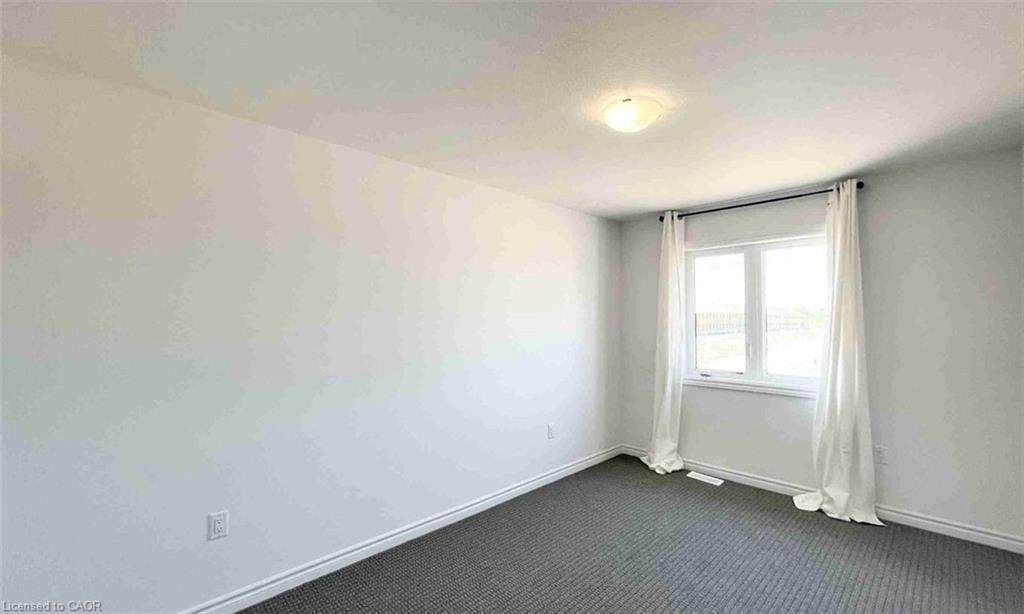 26 Bellhouse Avenue, Brantford, ON - Indoor Photo Showing Other Room