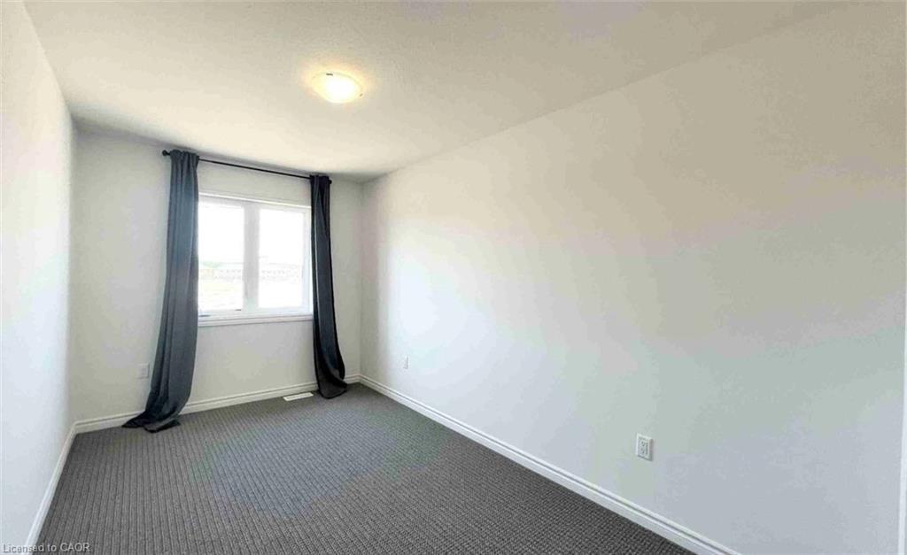 26 Bellhouse Avenue, Brantford, ON - Indoor Photo Showing Other Room