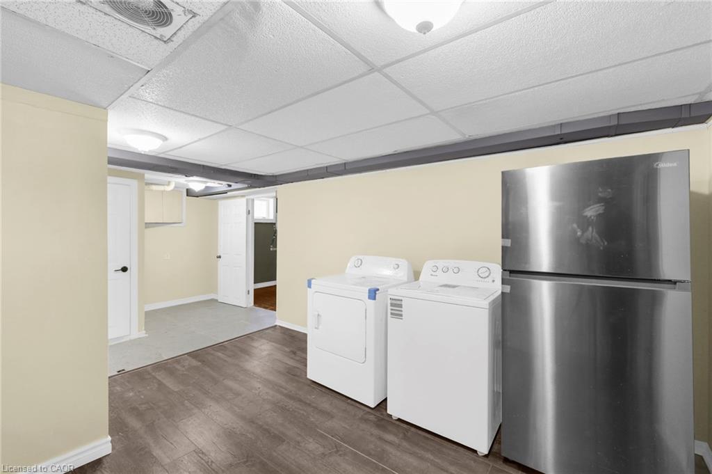 368 Upper Kenilworth Avenue, Hamilton, ON - Indoor Photo Showing Laundry Room