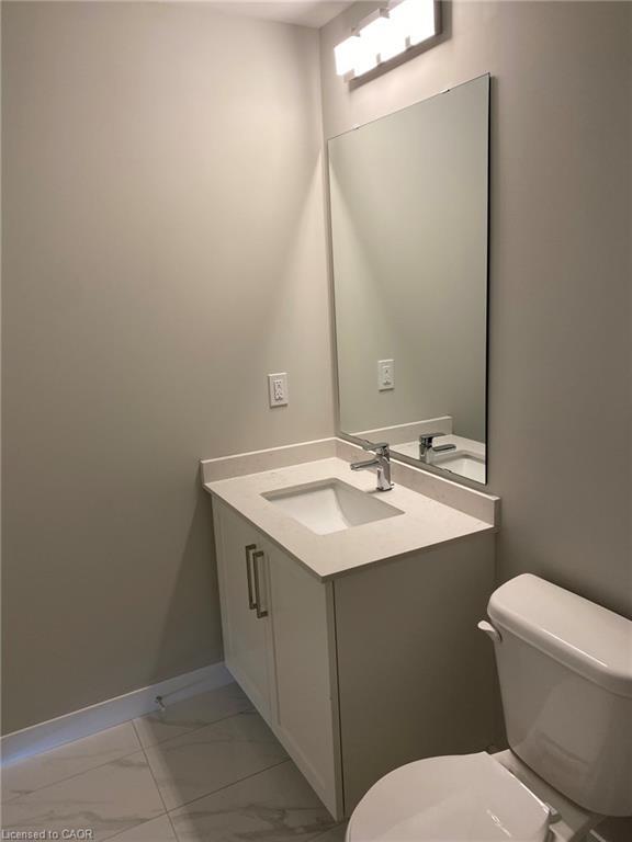 1907-15 Queen Street S, Hamilton, ON - Indoor Photo Showing Bathroom