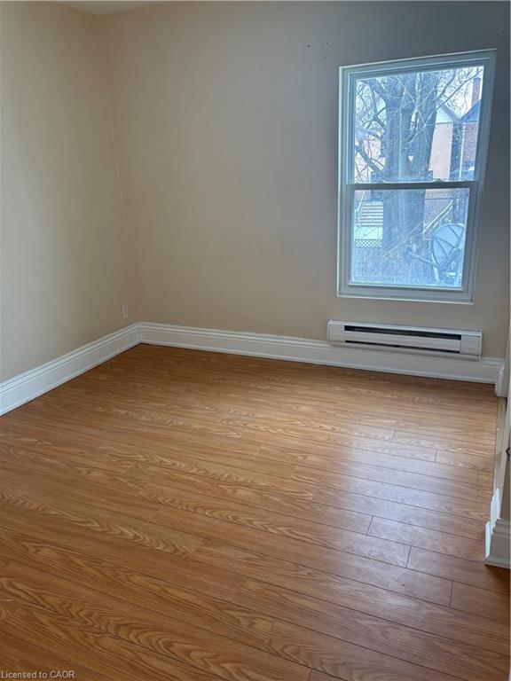 95 Sanford Avenue N, Hamilton, ON - Indoor Photo Showing Other Room