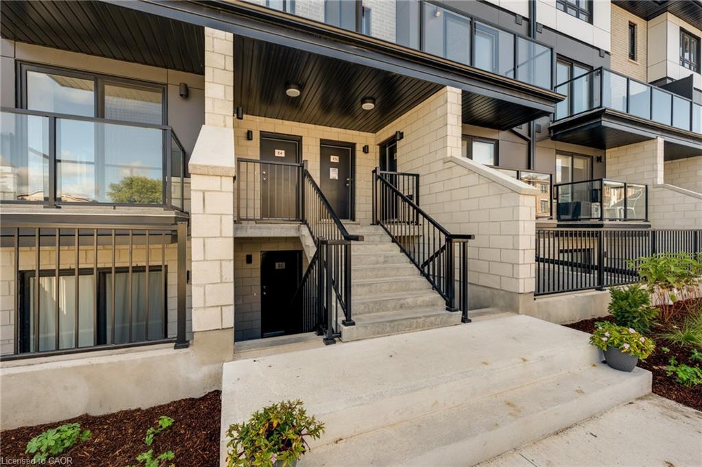 E5-410 Northfield Drive W, Waterloo, ON - Outdoor