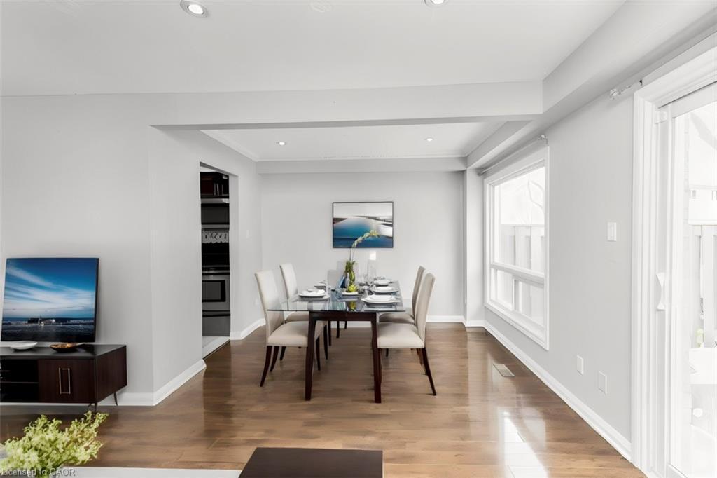 35-14 Derby Street, Hamilton, ON - Indoor