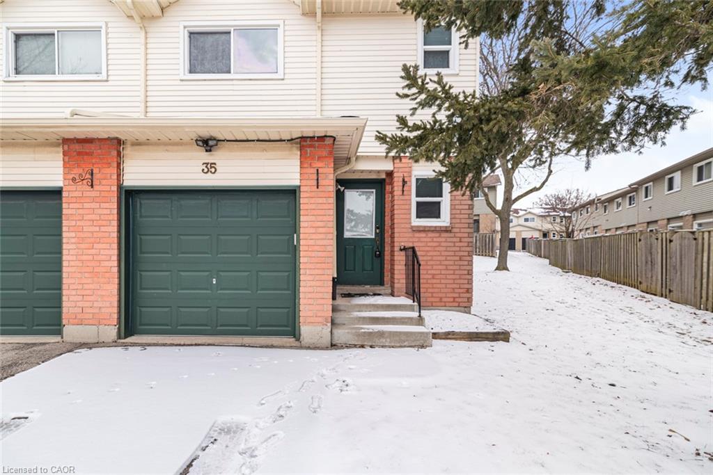 35-14 Derby Street, Hamilton, ON - Outdoor