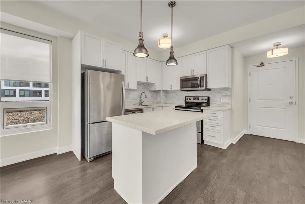 520-2486 Old Bronte Road, Oakville, ON - Indoor Photo Showing Kitchen With Stainless Steel Kitchen With Upgraded Kitchen
