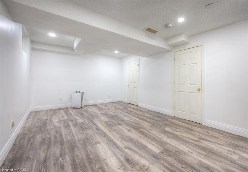 20 Bankside Drive, Kitchener, ON - Indoor