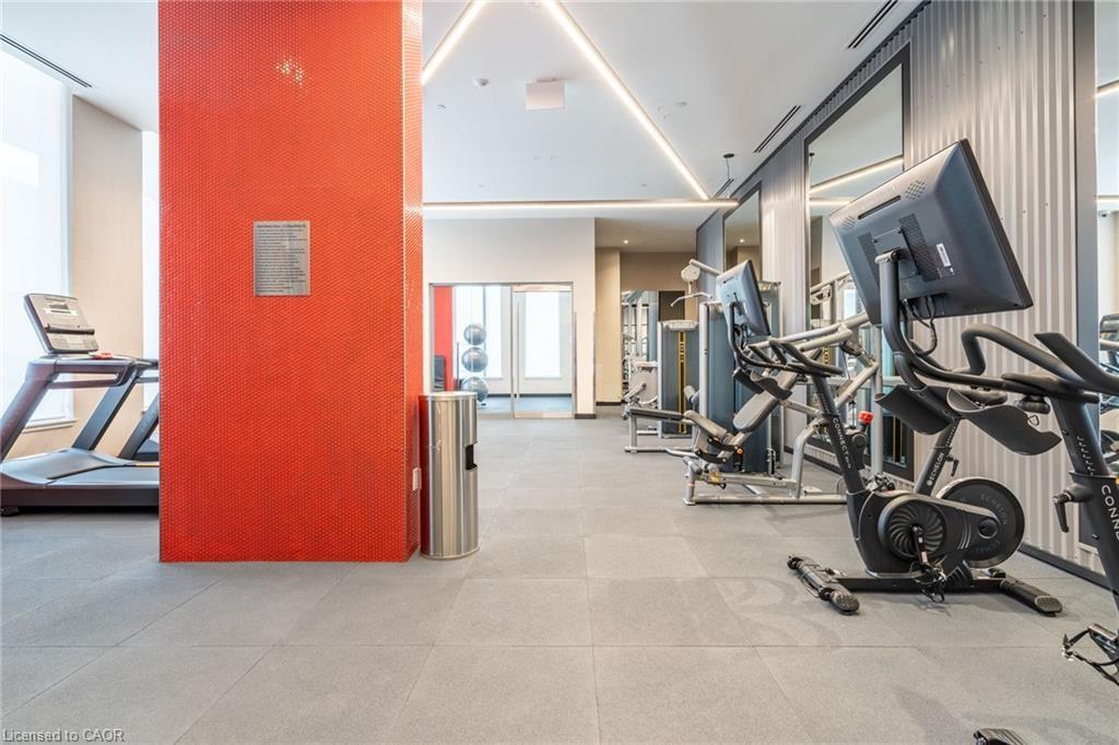 1212-212 King William Street E, Hamilton, ON - Indoor Photo Showing Gym Room