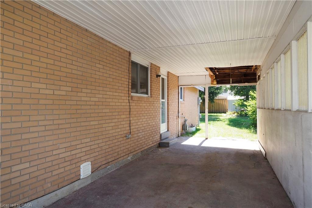 129 Hazelglen Drive, Kitchener, ON - Outdoor With Exterior