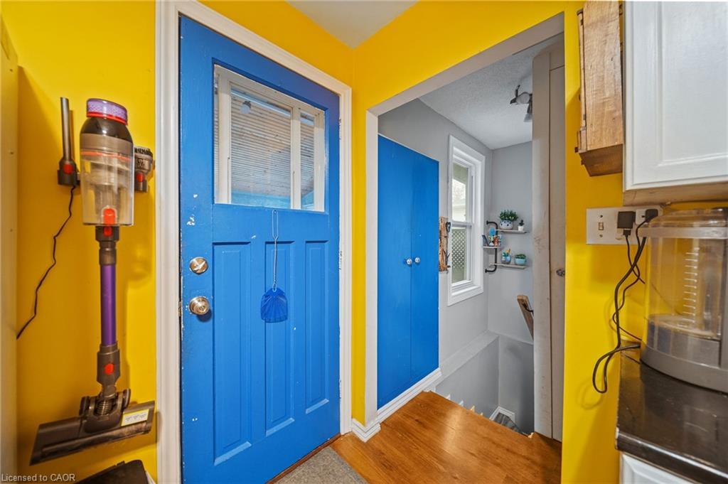 22 Agnes Street, Hamilton, ON - Indoor Photo Showing Other Room