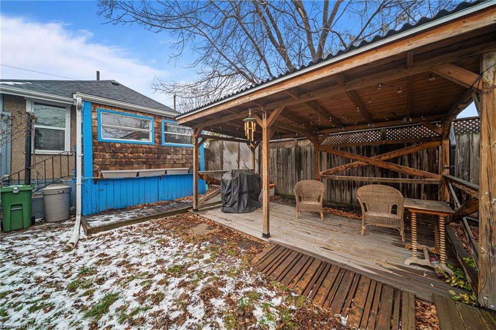 22 Agnes Street, Hamilton, ON - Outdoor With Exterior