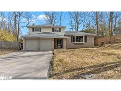279 Sunnidale Road Wasaga Beach, ON L9Z 2T4