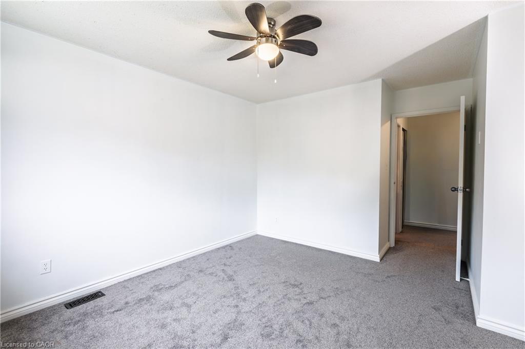 4-445 Pioneer Drive, Kitchener, ON - Indoor Photo Showing Other Room