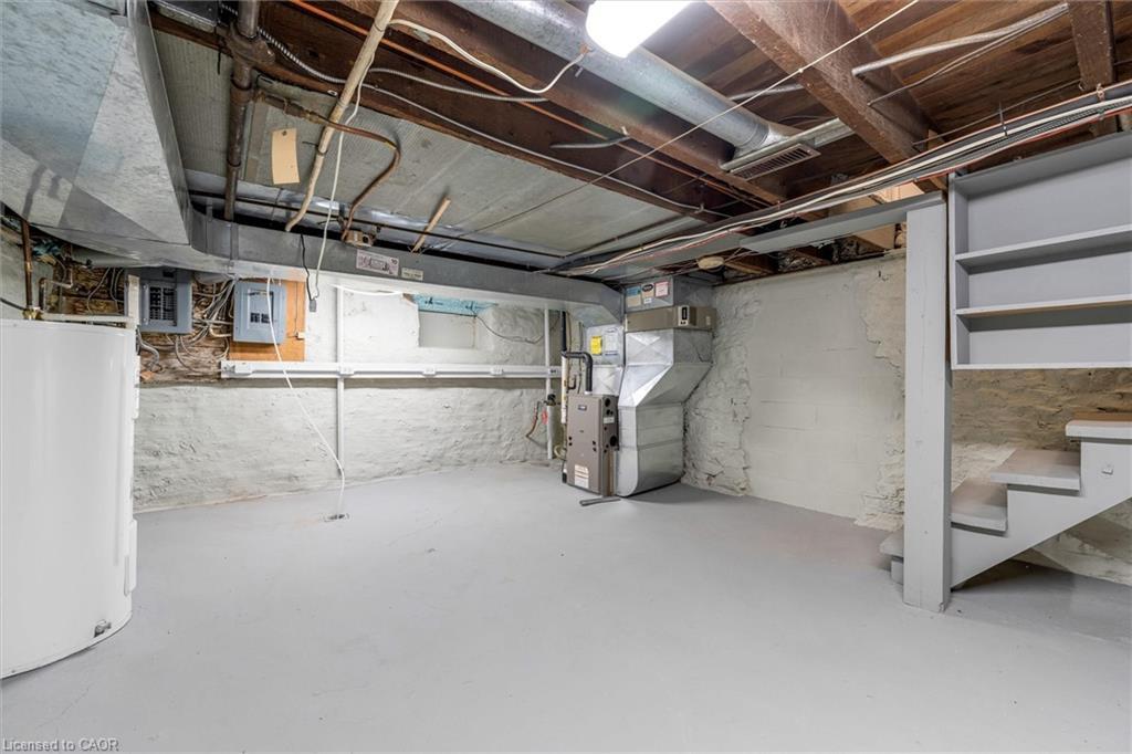 11 Ford Street, Hamilton, ON - Indoor Photo Showing Basement