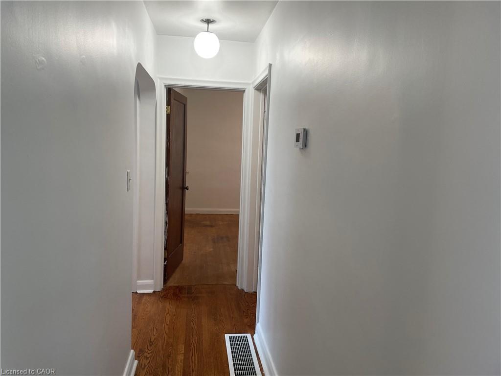 903 Danforth Place, Burlington, ON - Indoor Photo Showing Other Room