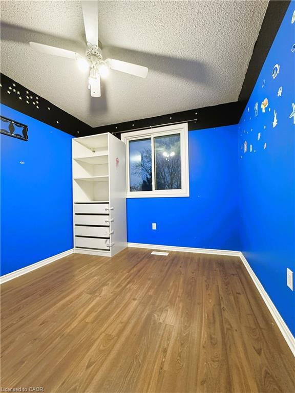 20 Daybreak Drive, London, ON - Indoor Photo Showing Other Room