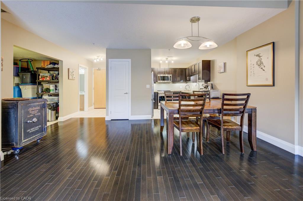 105-165 Duke Street E, Kitchener, ON - Indoor Photo Showing Dining Room
