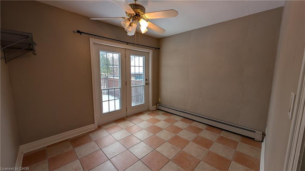125 Auburn Avenue, Hamilton, ON - Indoor Photo Showing Other Room