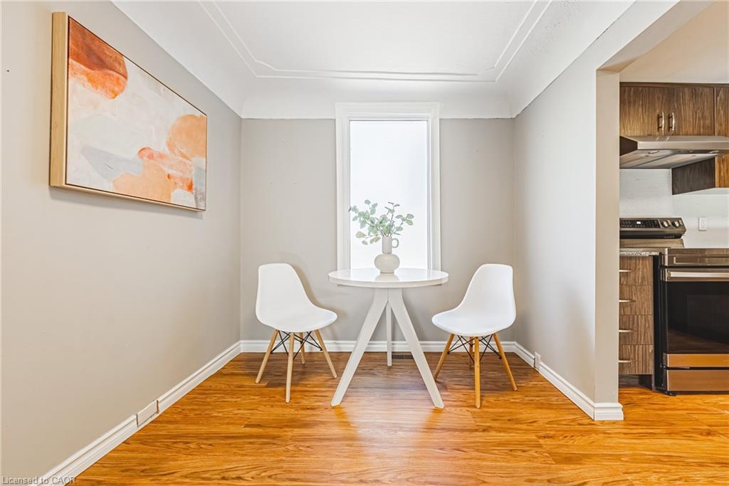 24 Rowanwood Street, Hamilton, ON - Indoor