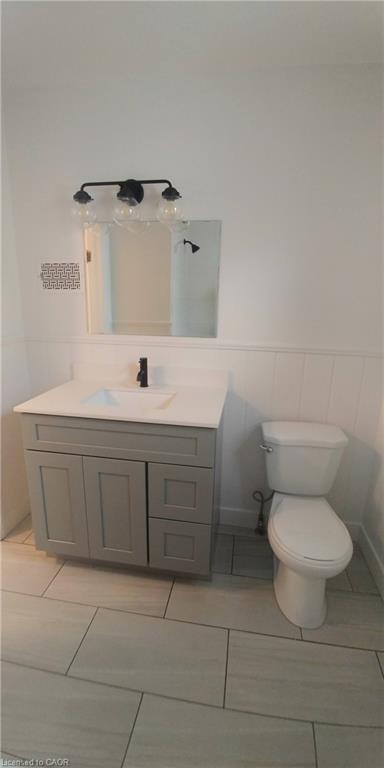 1-23 Fairview Avenue, Kitchener, ON - Indoor Photo Showing Bathroom