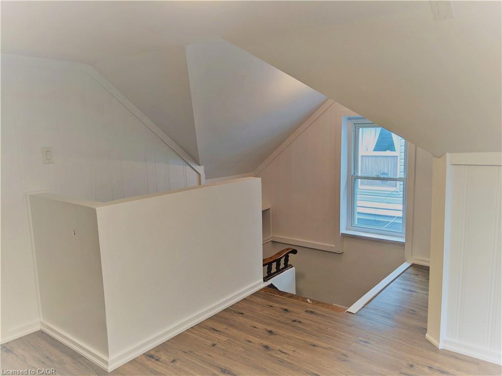1-23 Fairview Avenue, Kitchener, ON - Indoor Photo Showing Other Room