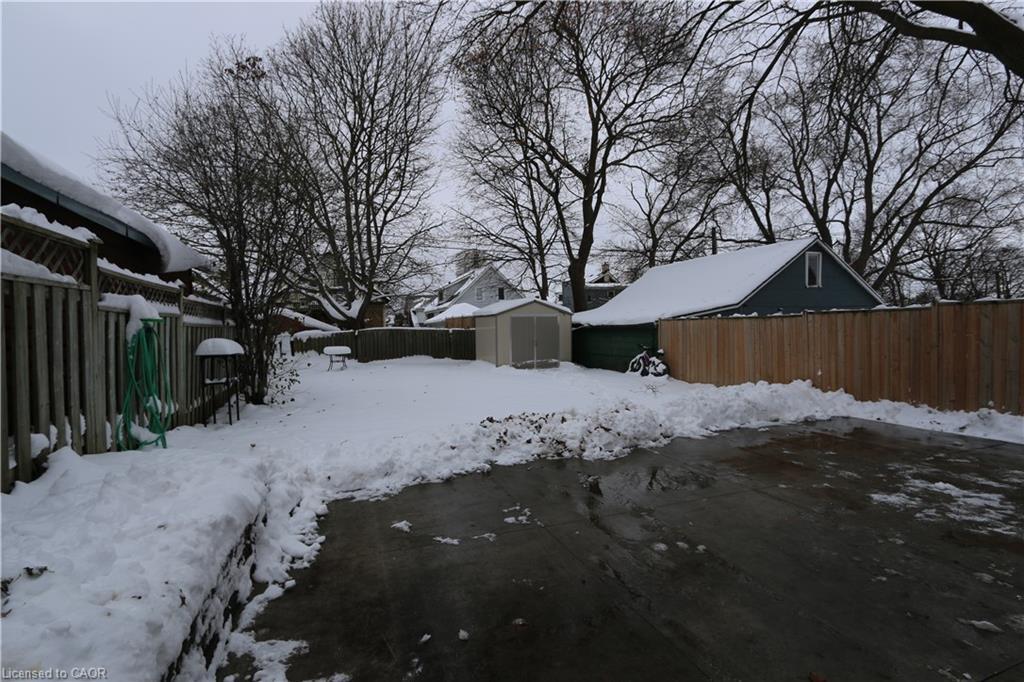 1-23 Fairview Avenue, Kitchener, ON - Outdoor