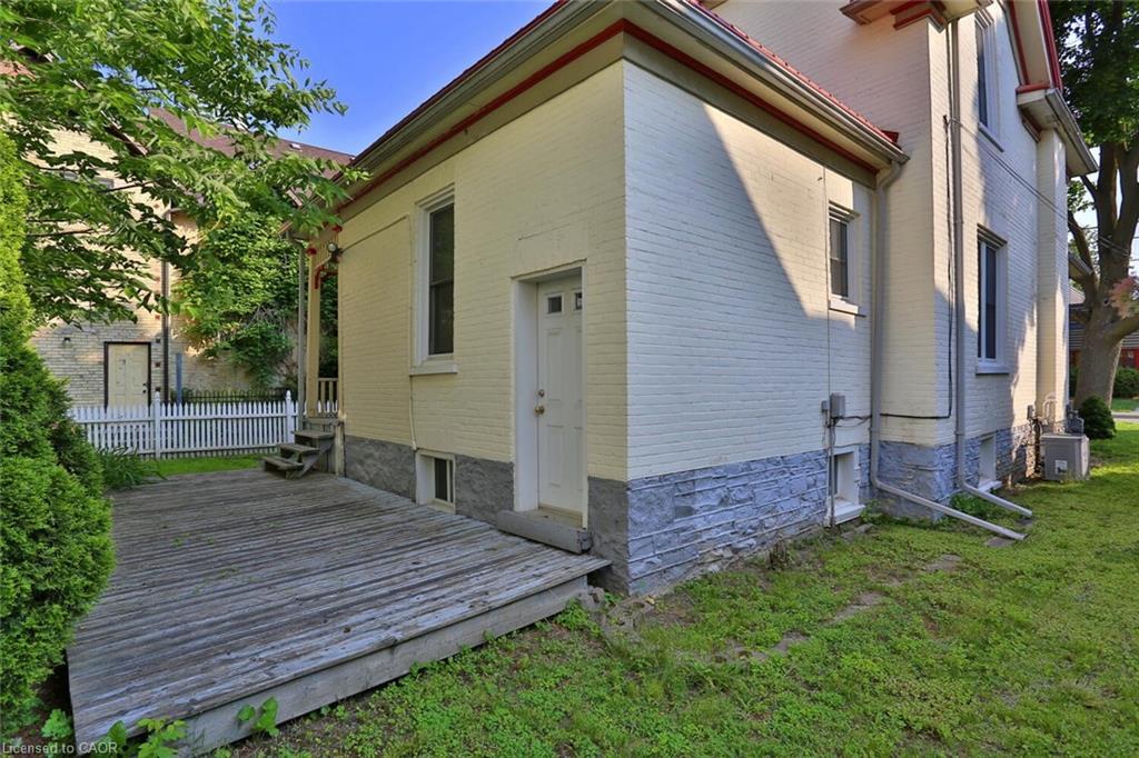 127 Duke Street E, Kitchener, ON