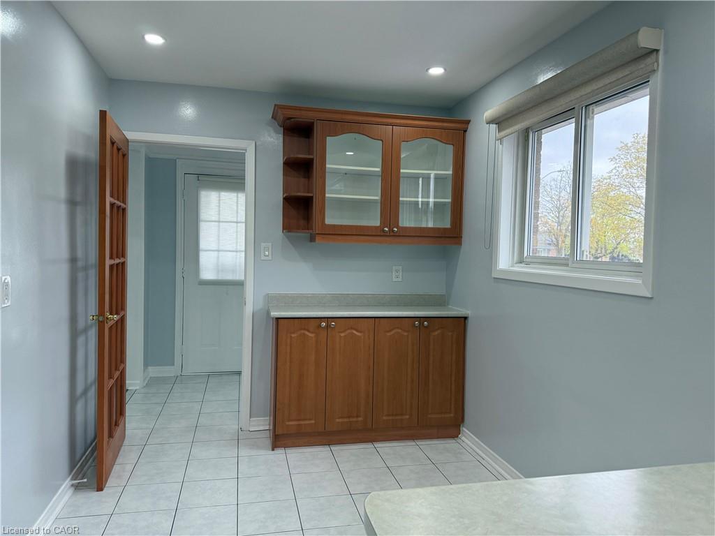 3172 Mallbridge Crescent, Mississauga, ON - Indoor Photo Showing Other Room