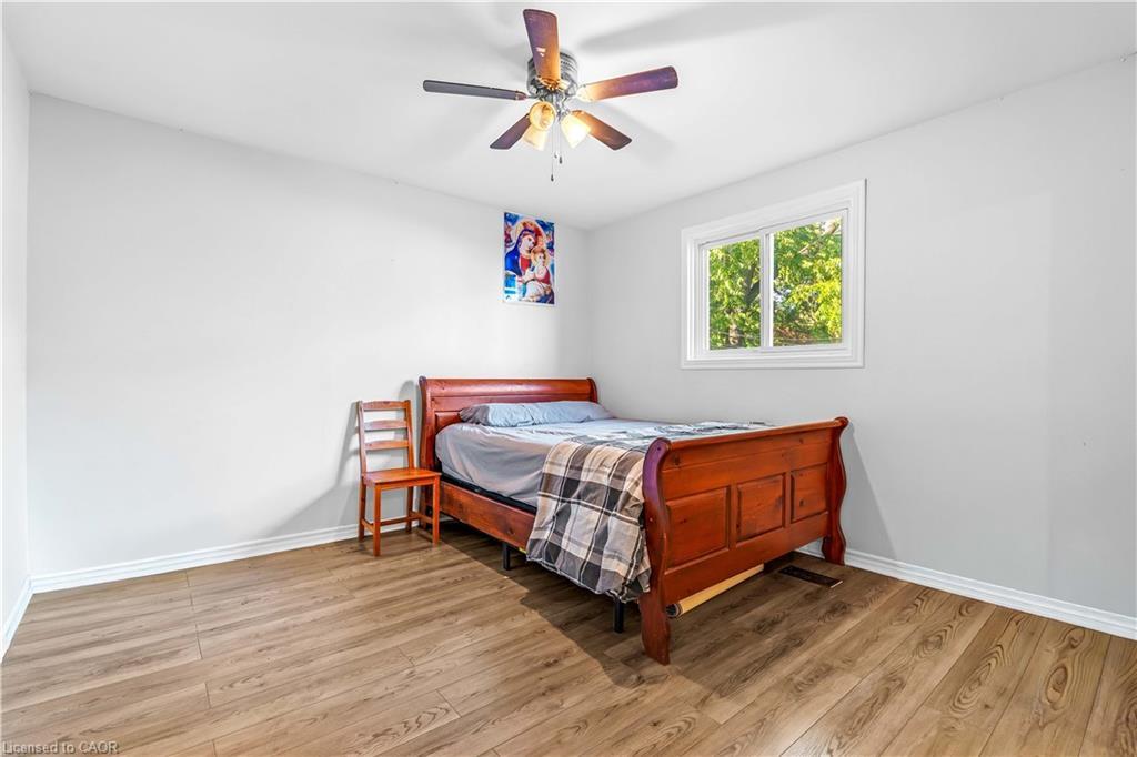 41 Alma Street N, Guelph, ON - Indoor Photo Showing Bedroom