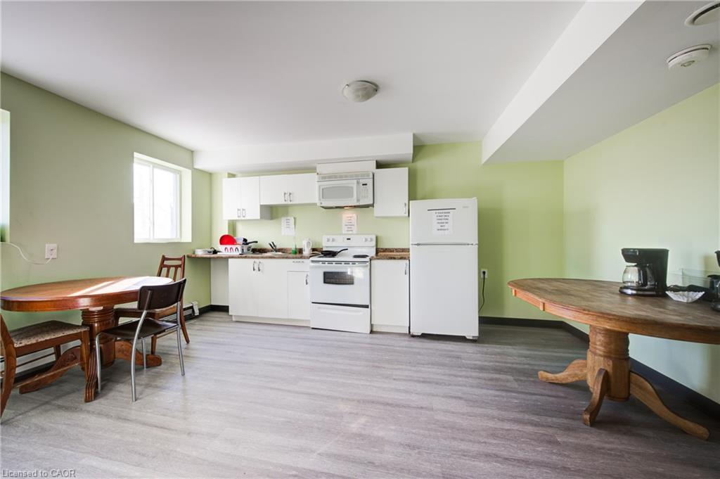 5 Front Street, London, ON - Indoor