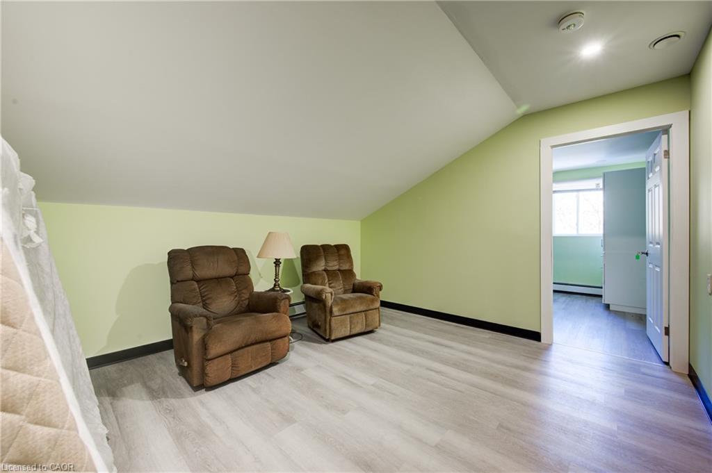 5 Front Street, London, ON - Indoor