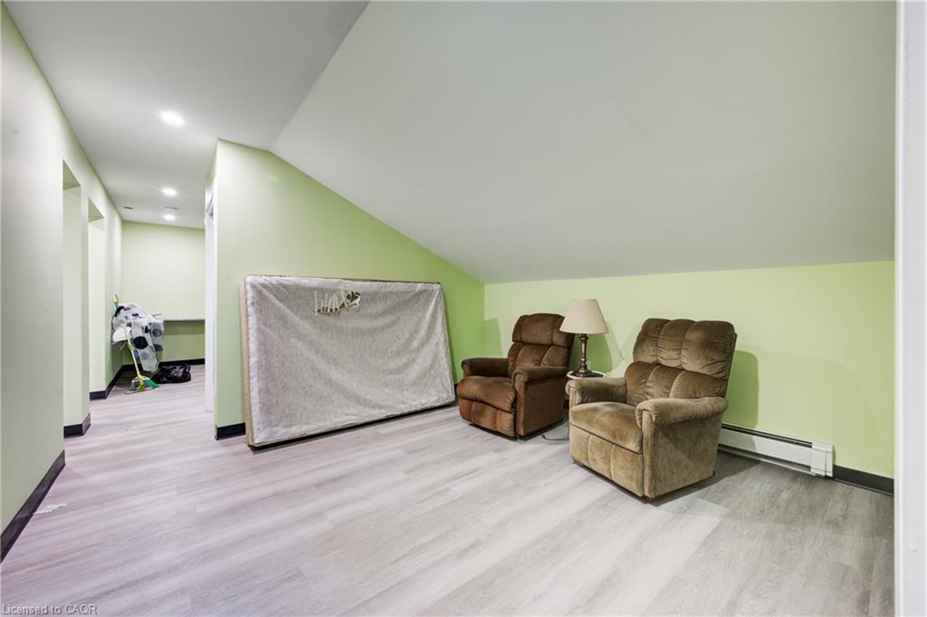 5 Front Street, London, ON - Indoor