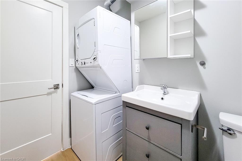 A-308 Barton Street E, Hamilton, ON - Indoor Photo Showing Laundry Room