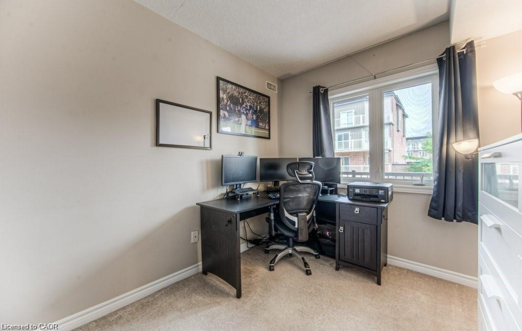 F-240 Rachel Crescent, Kitchener, ON - Indoor Photo Showing Office