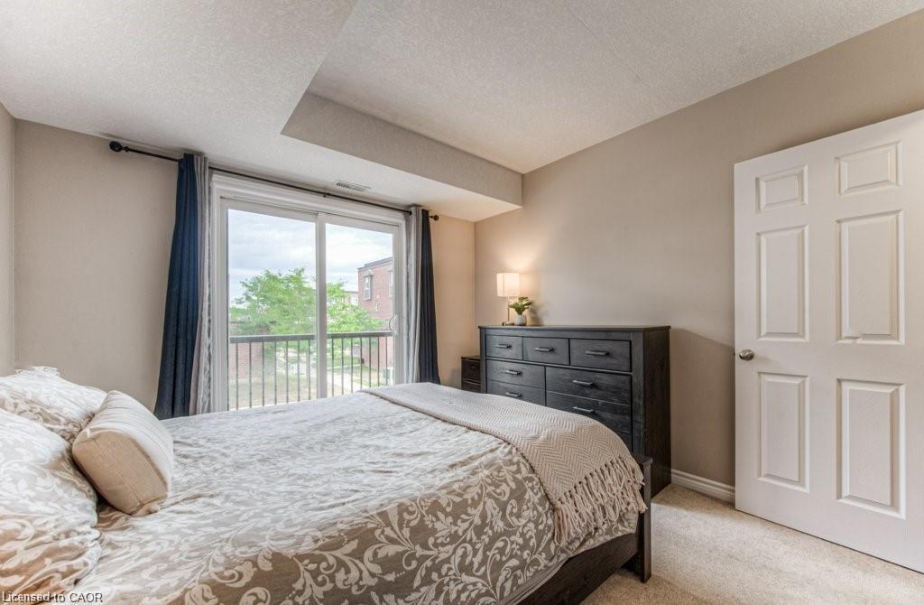 F-240 Rachel Crescent, Kitchener, ON - Indoor Photo Showing Bedroom