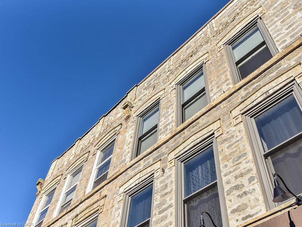 30 Main Street, Cambridge, ON