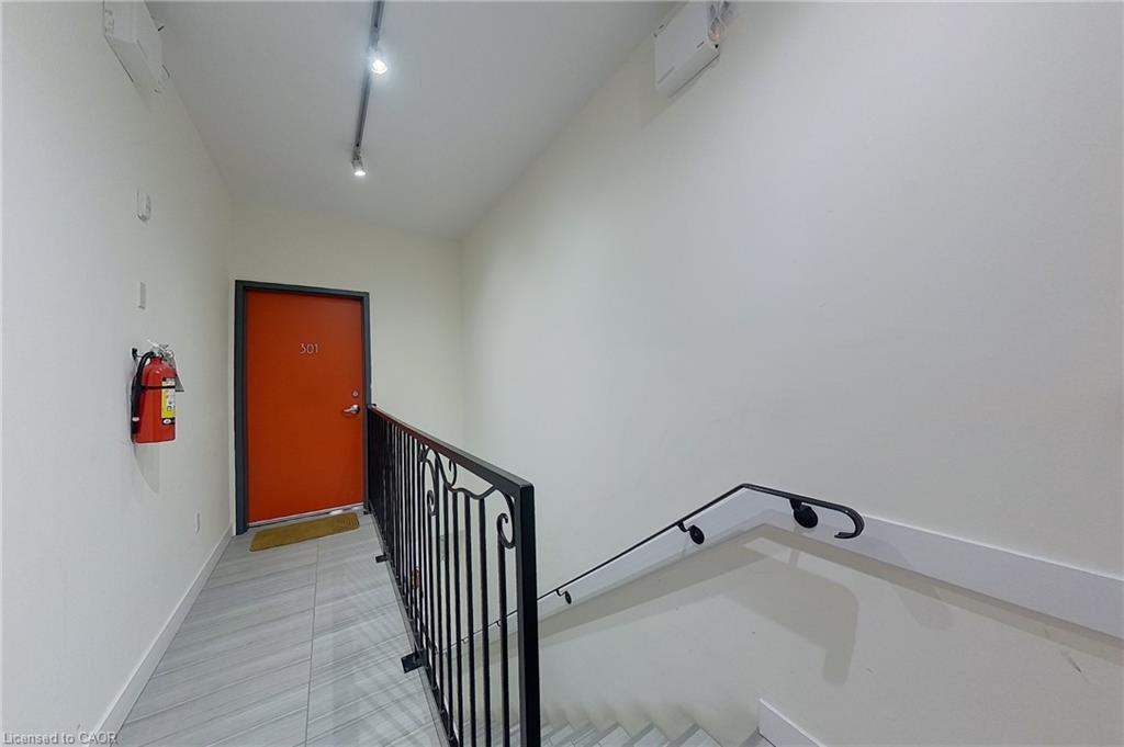 30 Main Street, Cambridge, ON