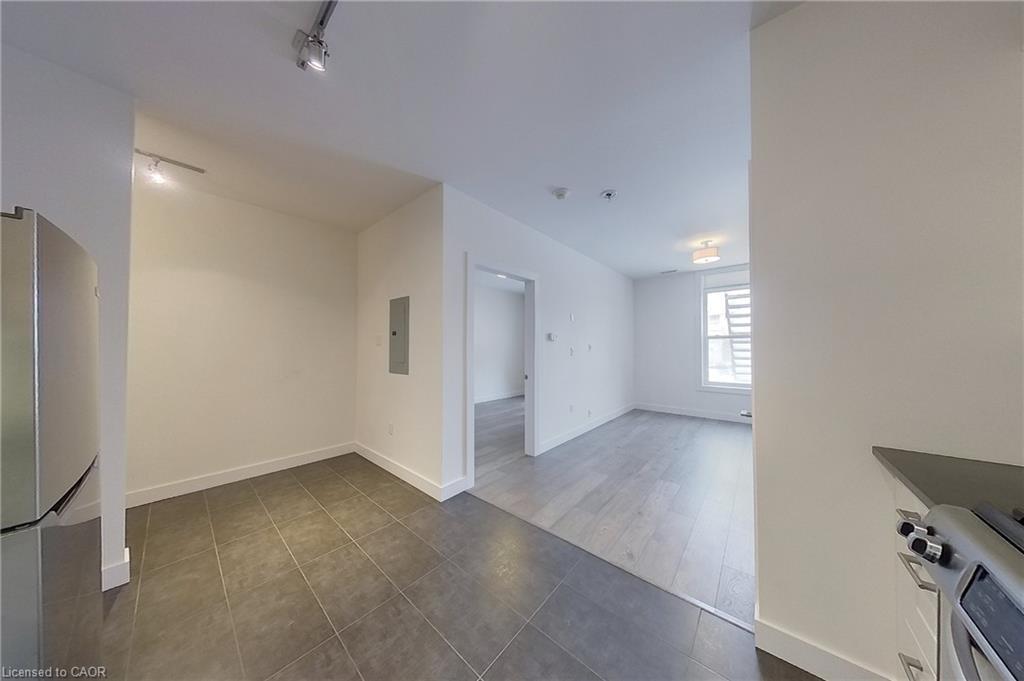 30 Main Street, Cambridge, ON