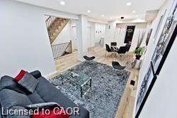 23 Melbourne Street, Hamilton, ON - Indoor Photo Showing Other Room