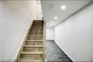 23 Melbourne Street, Hamilton, ON - Indoor Photo Showing Other Room