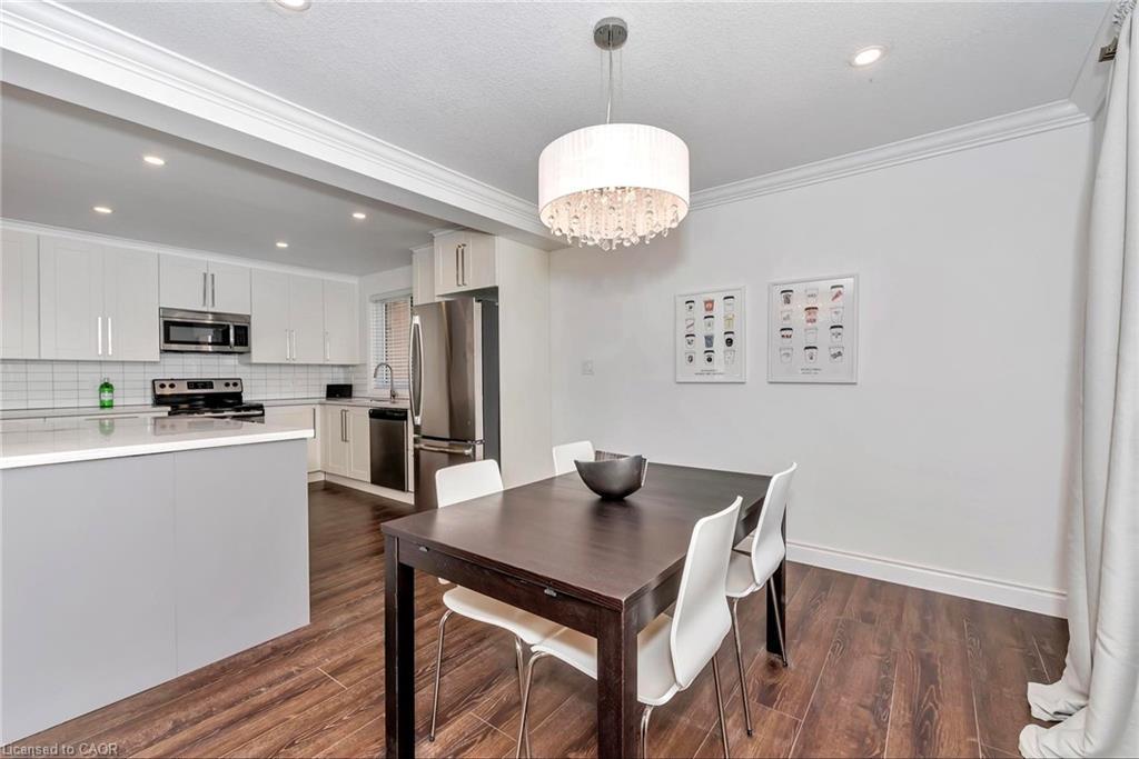 24 Darlington Drive, Hamilton, ON - Indoor