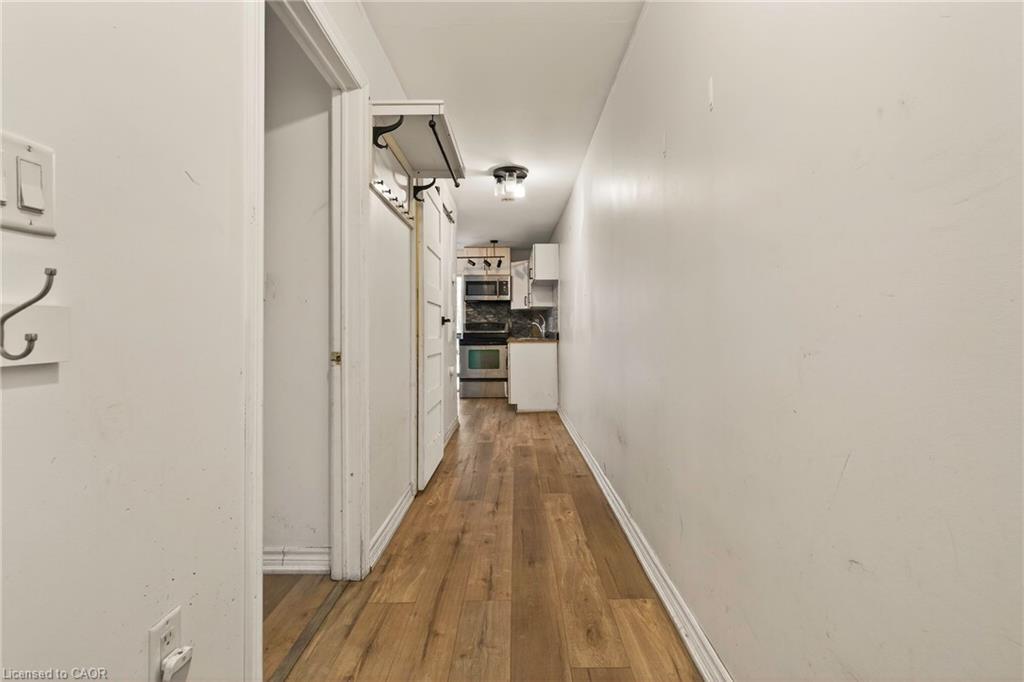 218 East 8Th Street, Hamilton, ON - Indoor Photo Showing Other Room