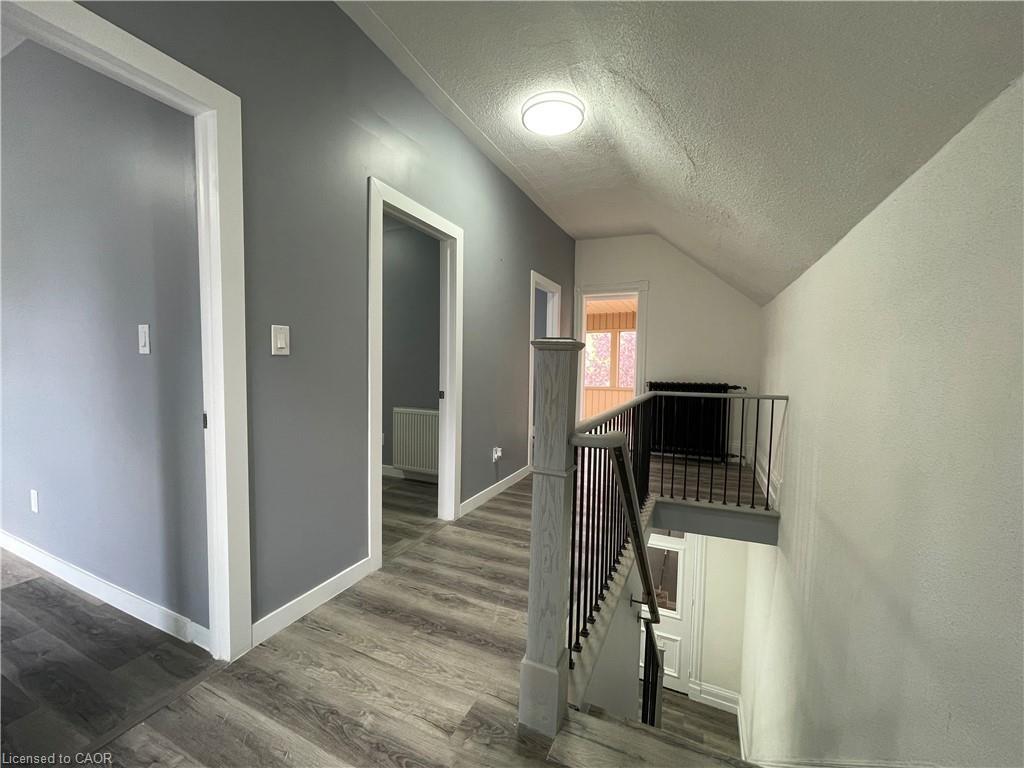 49 Madison Avenue N, Kitchener, ON - Indoor Photo Showing Other Room