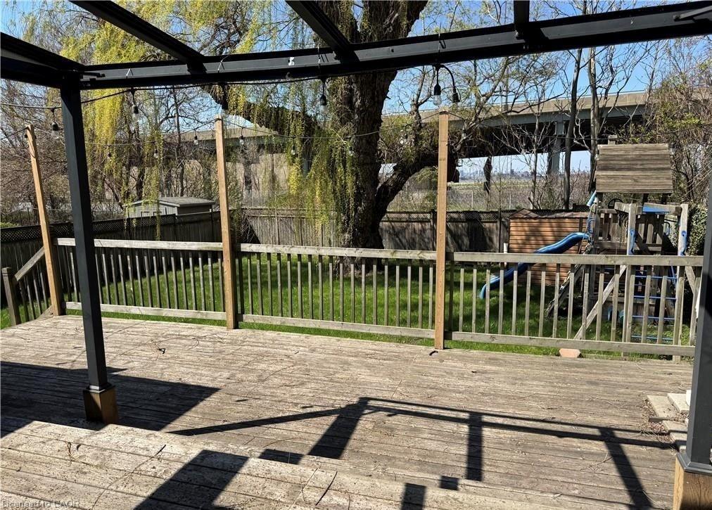 996 Beach Boulevard, Hamilton, ON - Outdoor