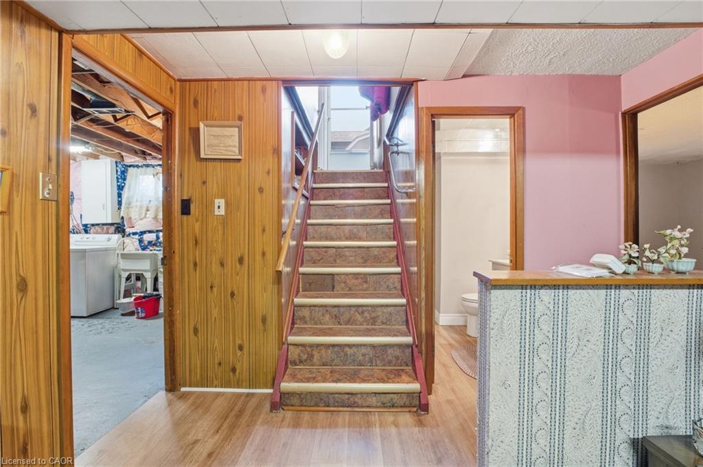 298 Sanatorium Road, Hamilton, ON - Indoor Photo Showing Other Room