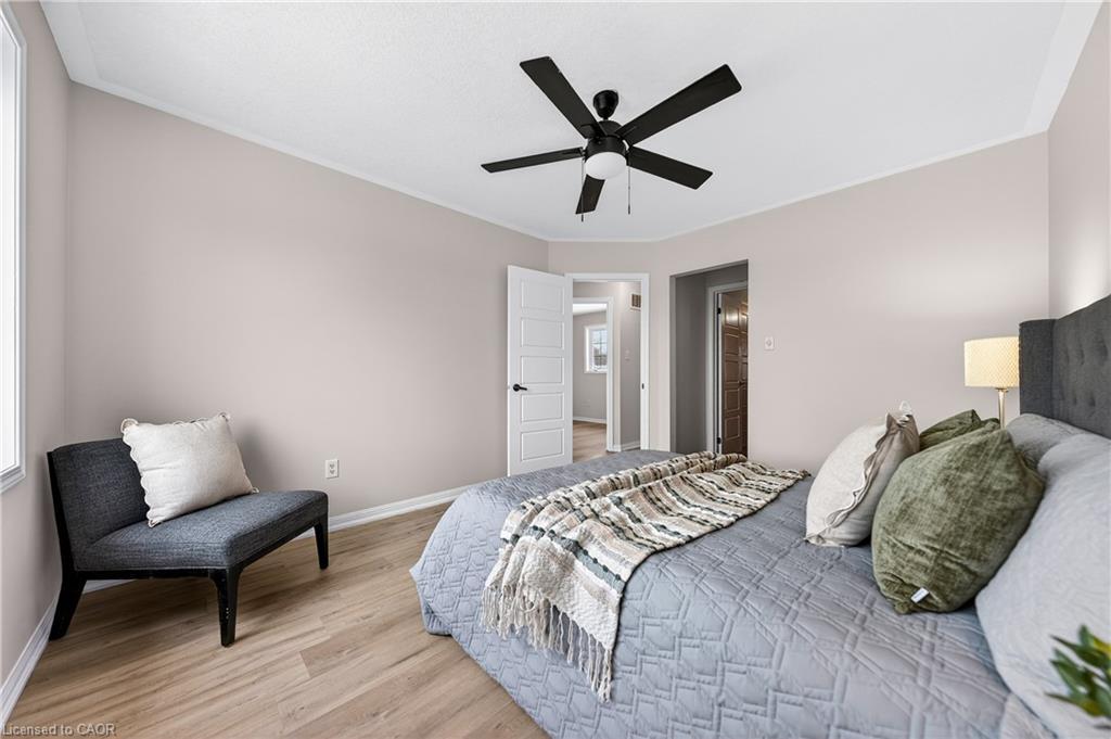19 Blackbird Circle, Cambridge, ON - Indoor Photo Showing Bedroom
