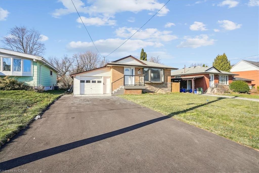 Main-118 Deschene Avenue, Hamilton, ON - Outdoor